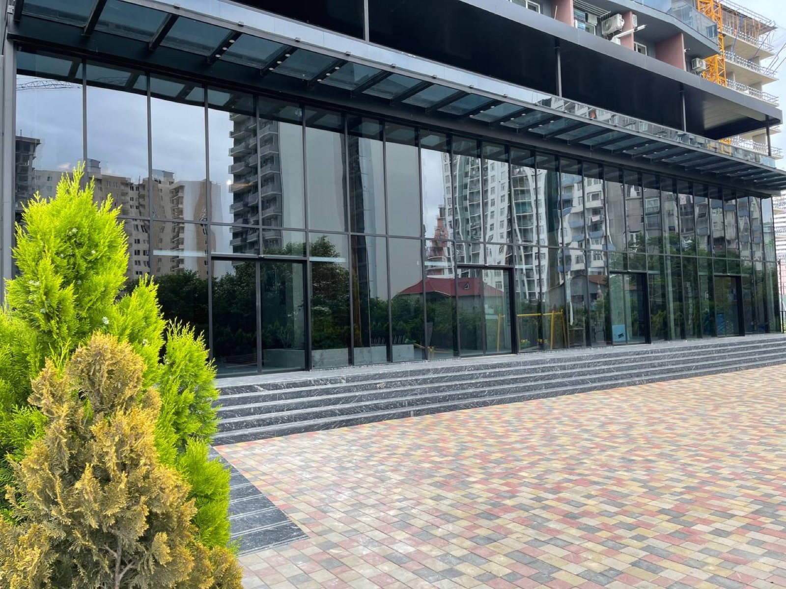 Guru Residence